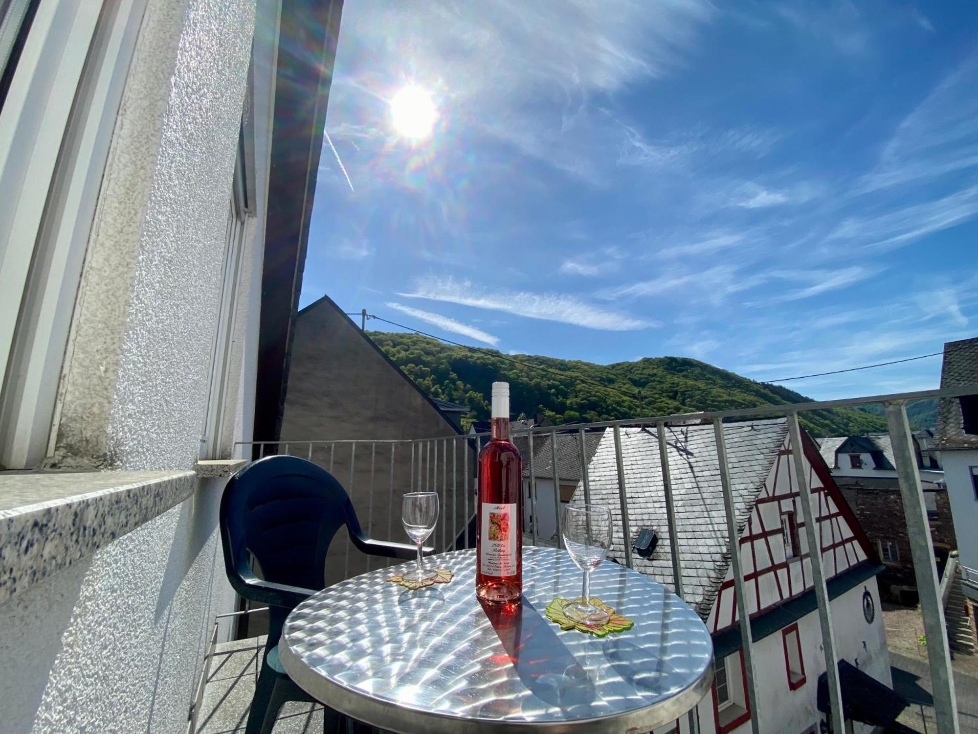 Wohnung Feuerberg Mit Suedbalkon Ediger-Eller Esterno foto